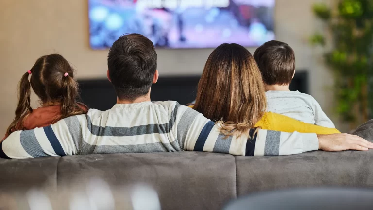 Por qué los televisores siguen siendo el dispositivo favorito para ver deportes en vivo